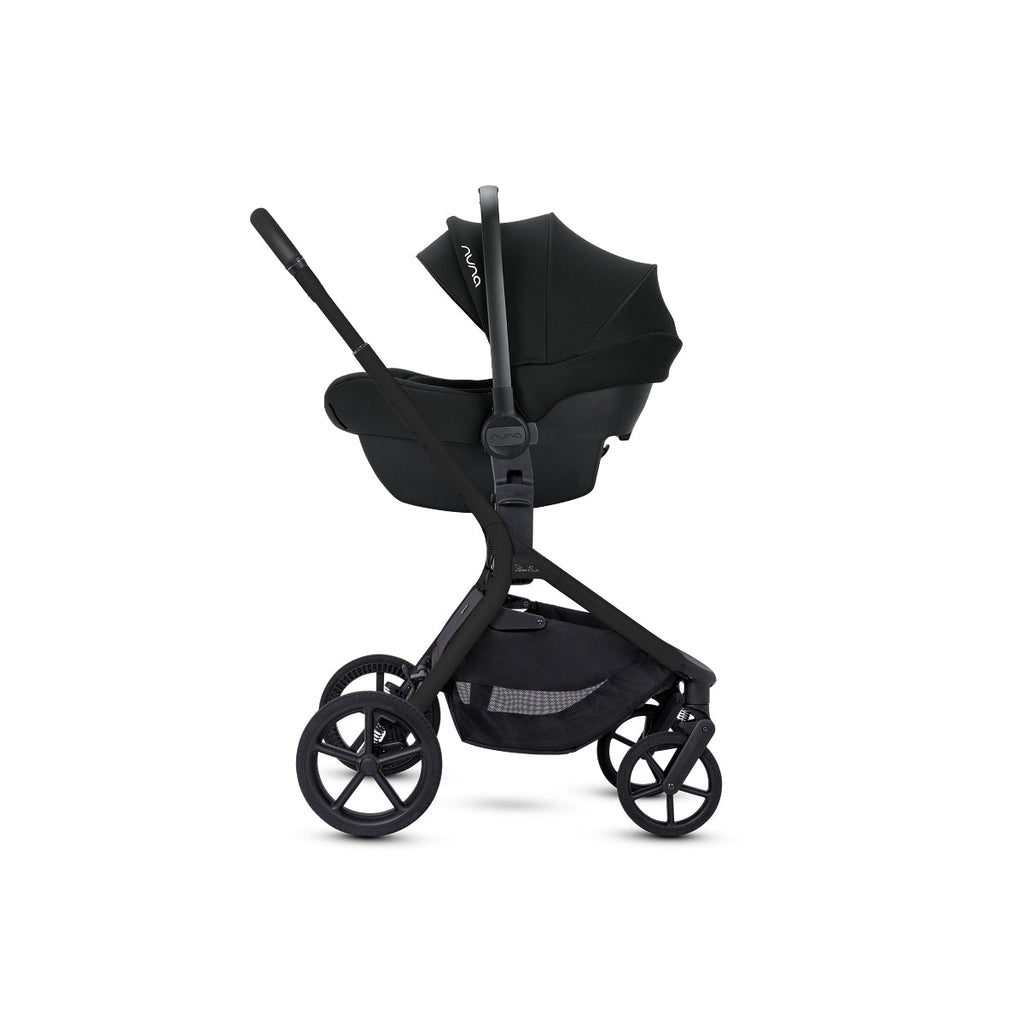 Breez Mid-Size Compact Stroller