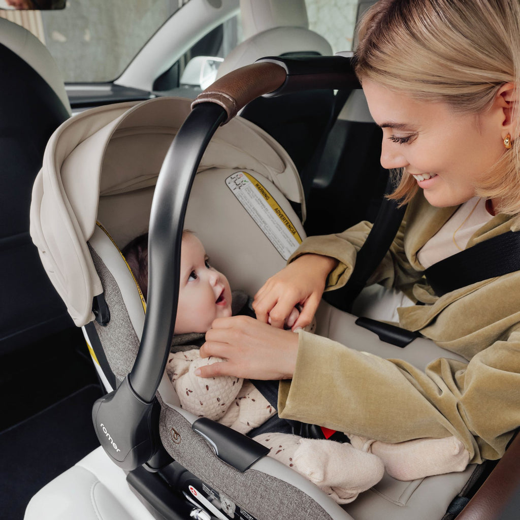 Juni Infant Car Seat with Versa Base