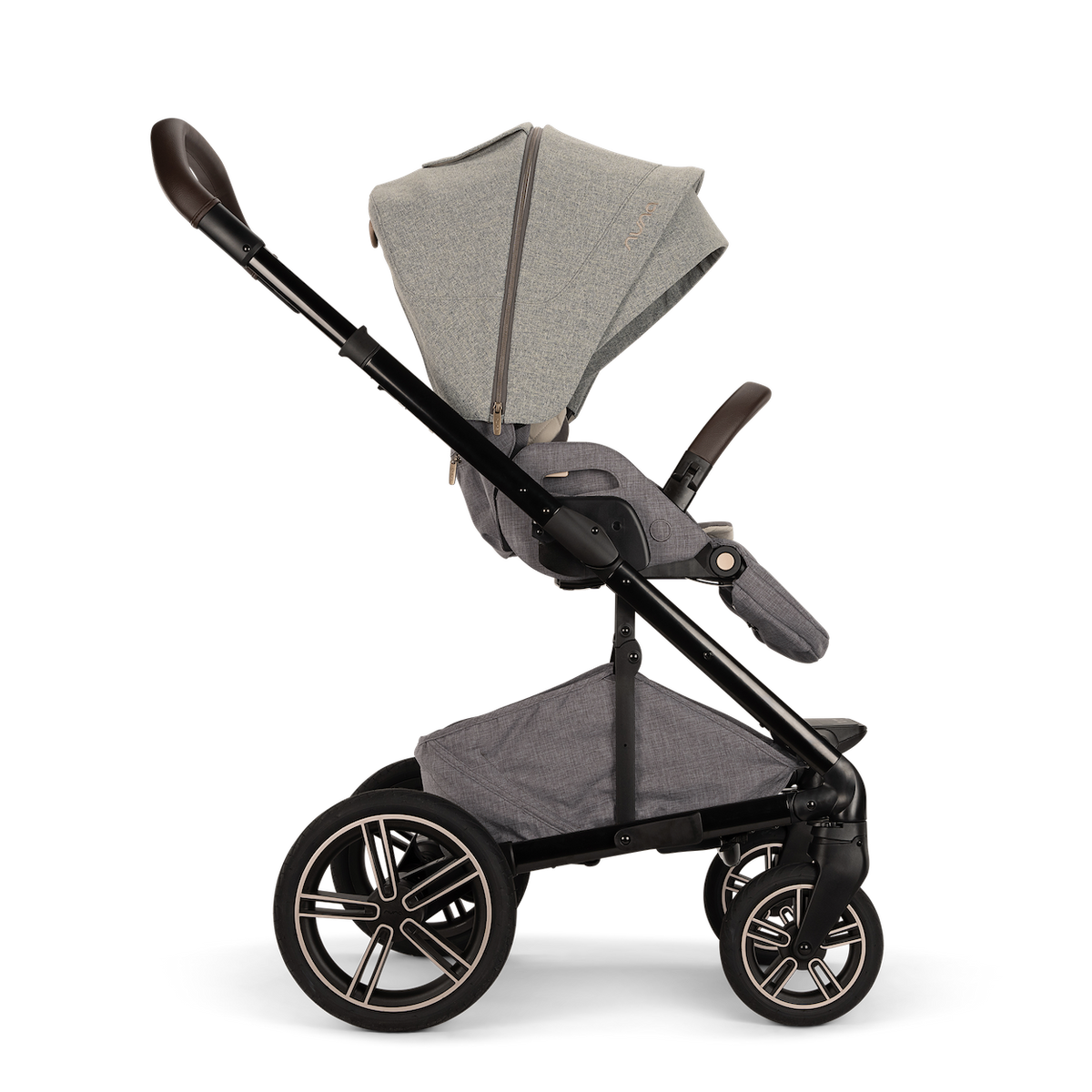 Mixx Next Stroller w/ Magnetic Buckle
